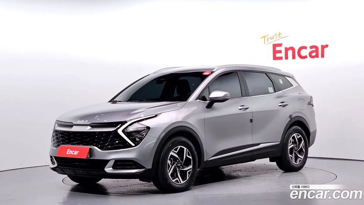 Kia Sportage — фото 1