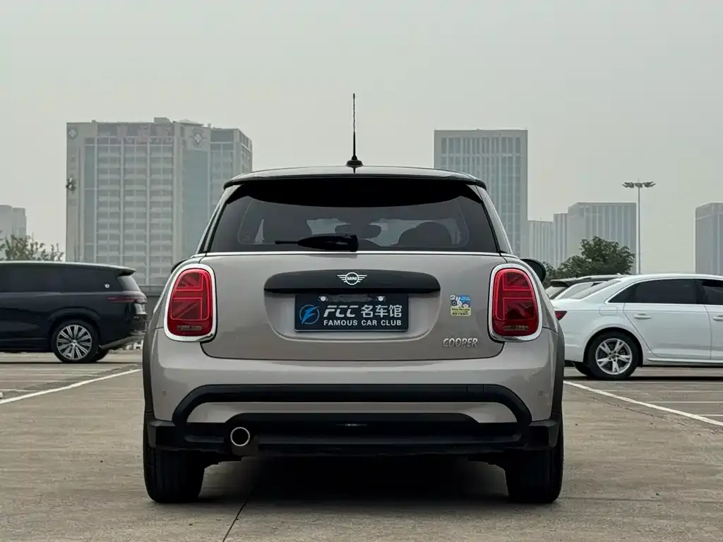 MINI Cooper (3-door) — фото 7