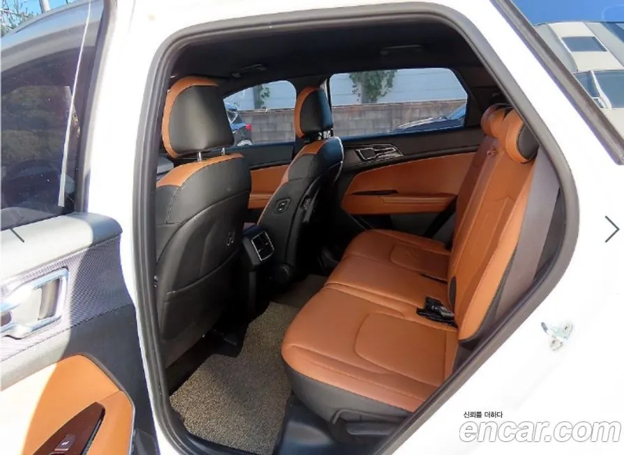 Kia Sportage — фото 6