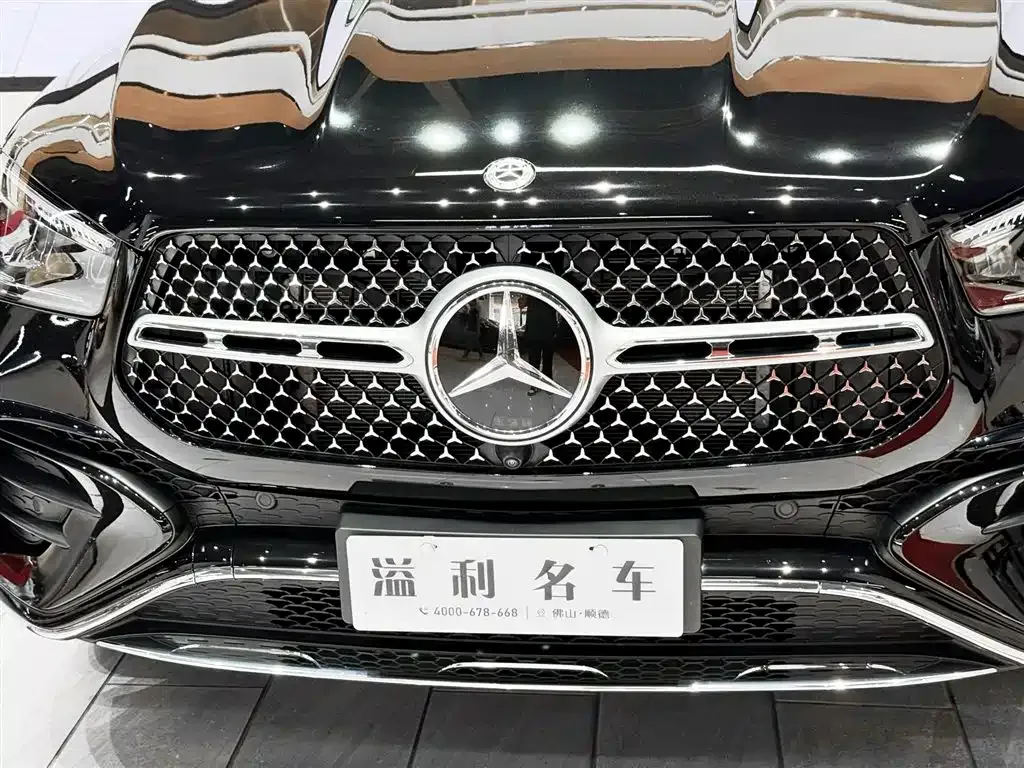 Mercedes-Benz GLE — фото 7