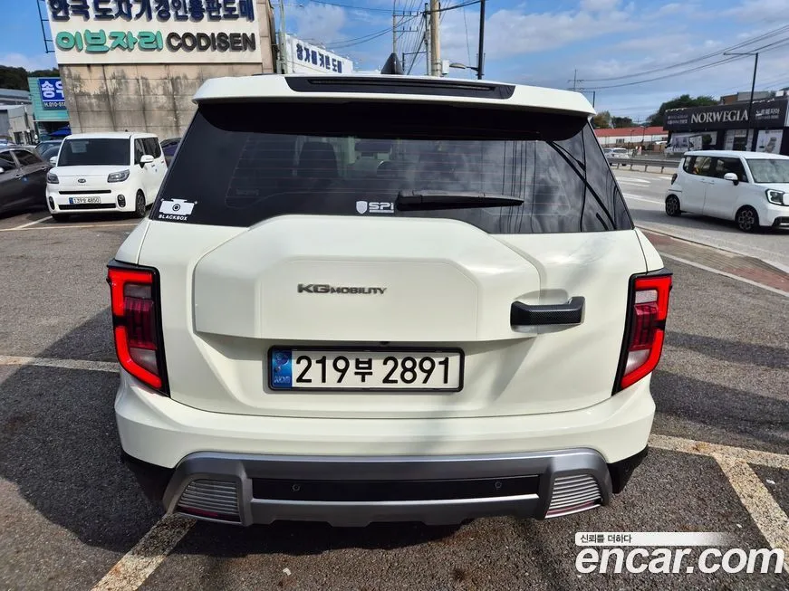 KG Mobility (Ssangyong) Torres — фото 4