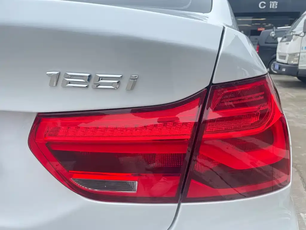 BMW 1 Series — фото 10