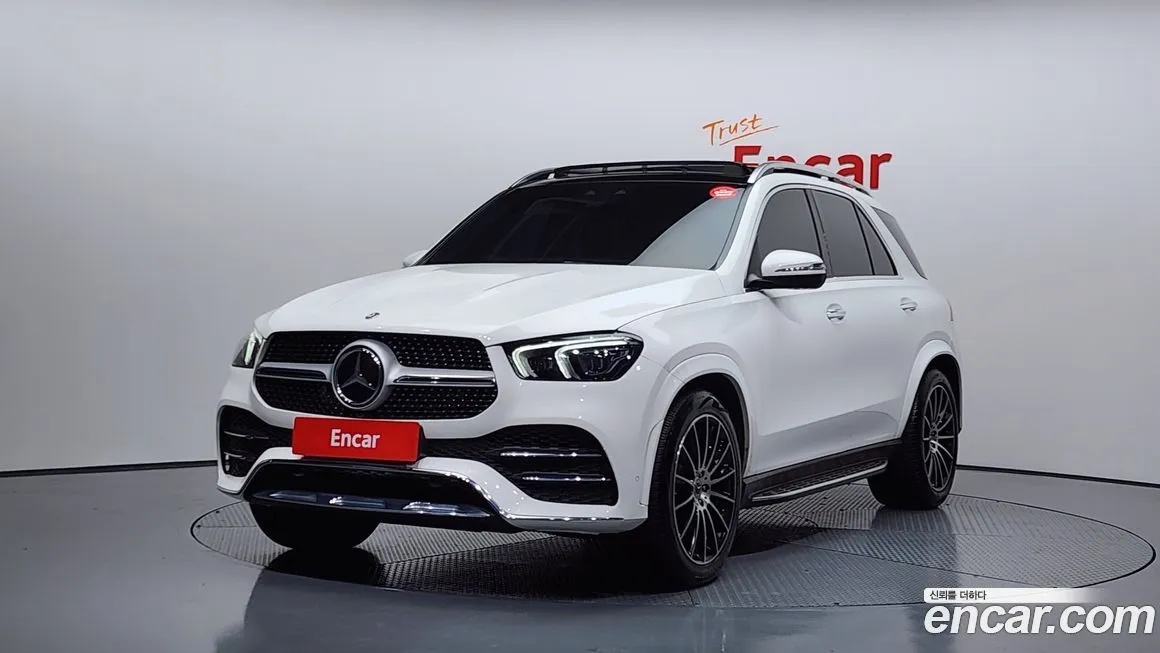 Mercedes-Benz GLE-Class — фото 1