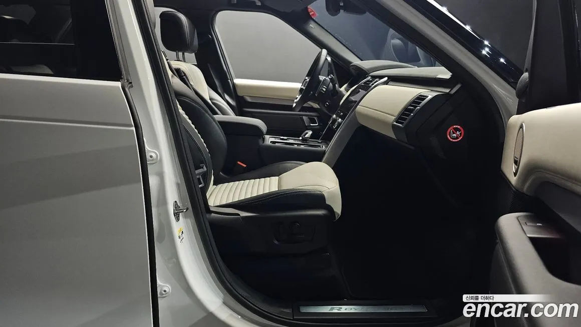 Land Rover Discovery — фото 10