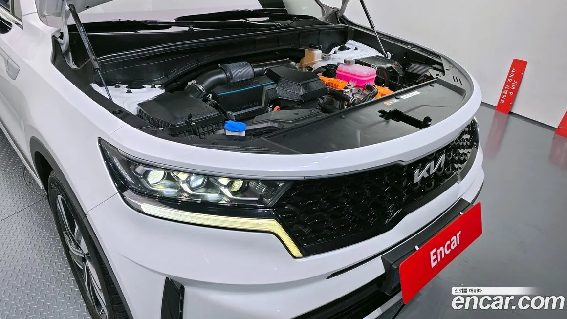 Kia Sorento — фото 6