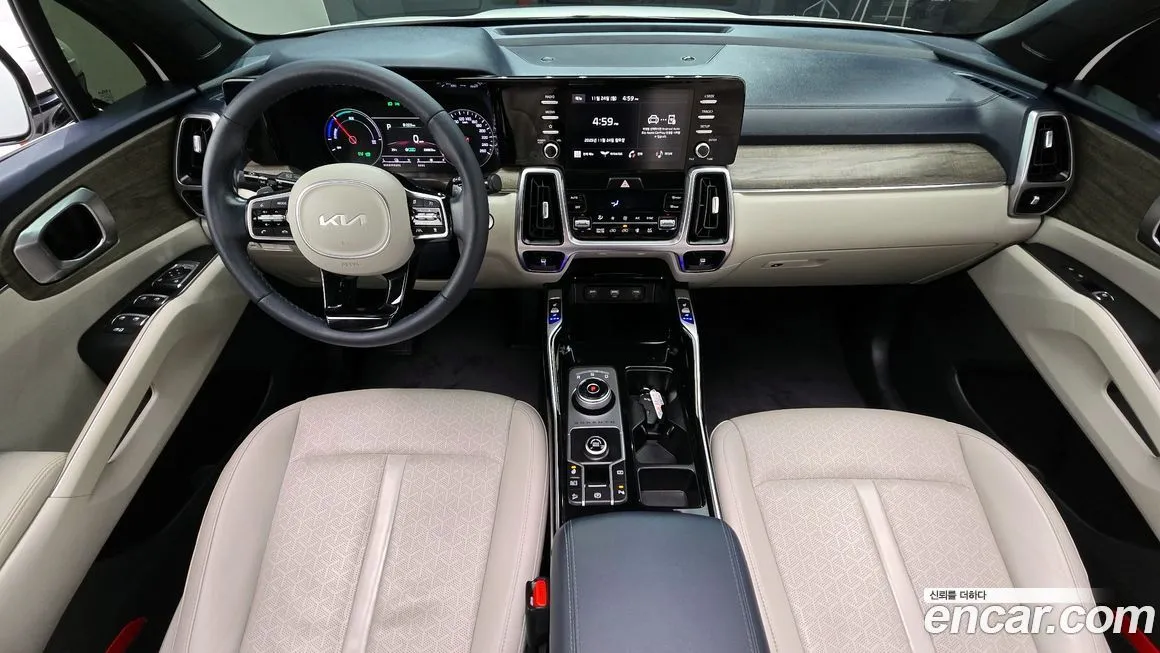 Kia Sorento — фото 7