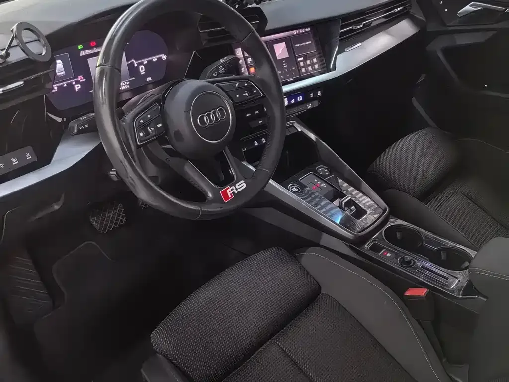 Audi A3 — фото 9