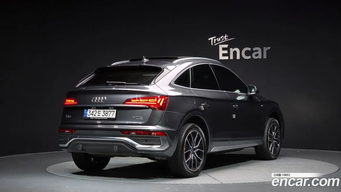 Audi Q5 — фото 2