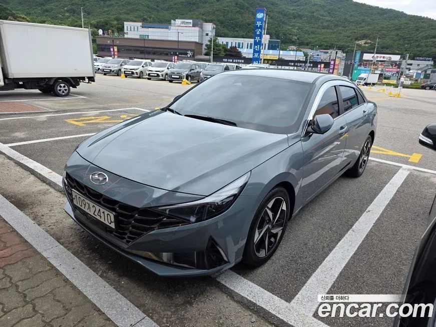 Hyundai AVANTE — фото 2