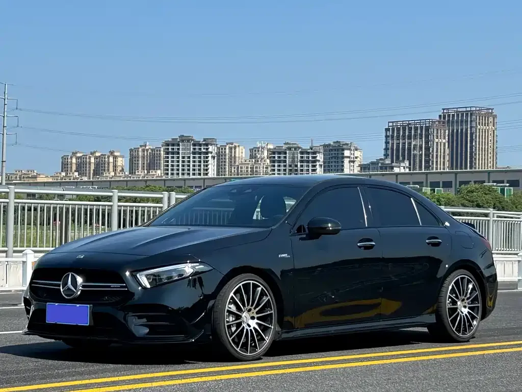 Mercedes-Benz A-Class AMG — фото 1