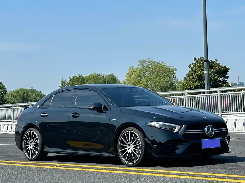 Mercedes-Benz A-Class AMG — фото 3