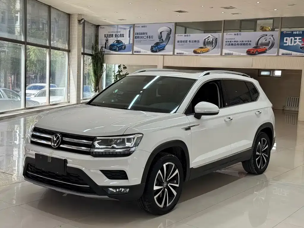 Volkswagen Tharu — фото 1