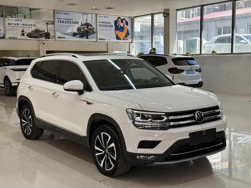 Volkswagen Tharu — фото 3