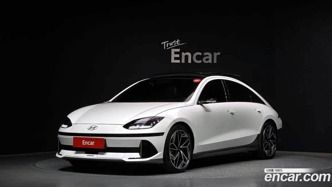 Hyundai Ioniq6 — фото 1