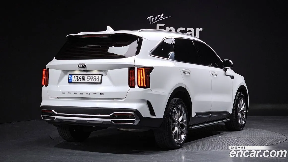 Kia Sorento — фото 2
