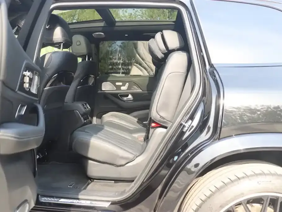 Mercedes-Benz GLS AMG — фото 7
