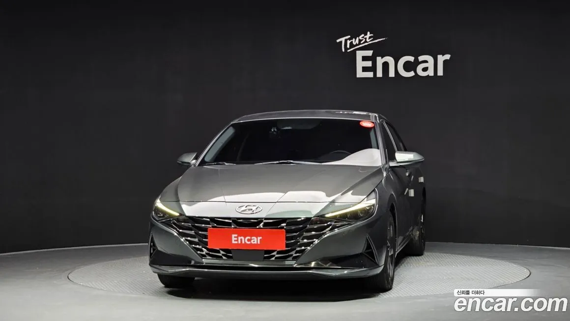 Hyundai AVANTE — фото 3