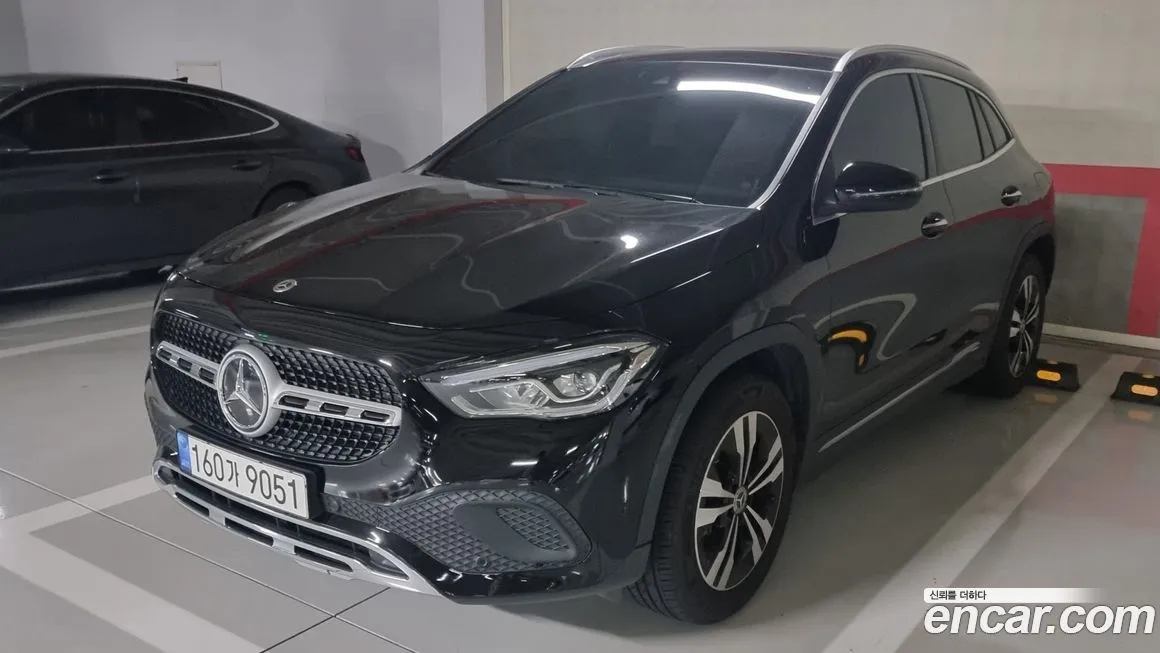 Mercedes-Benz GLA-Class — фото 1