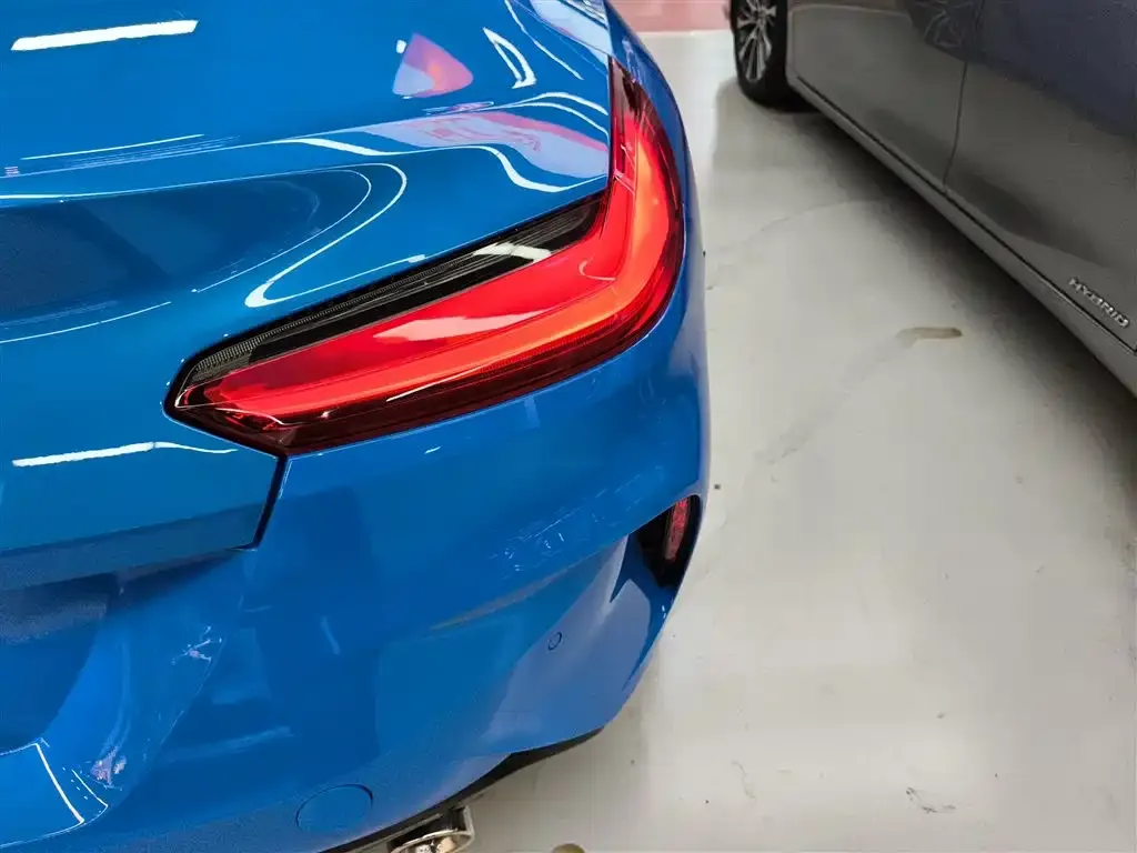 BMW Z4 — фото 8