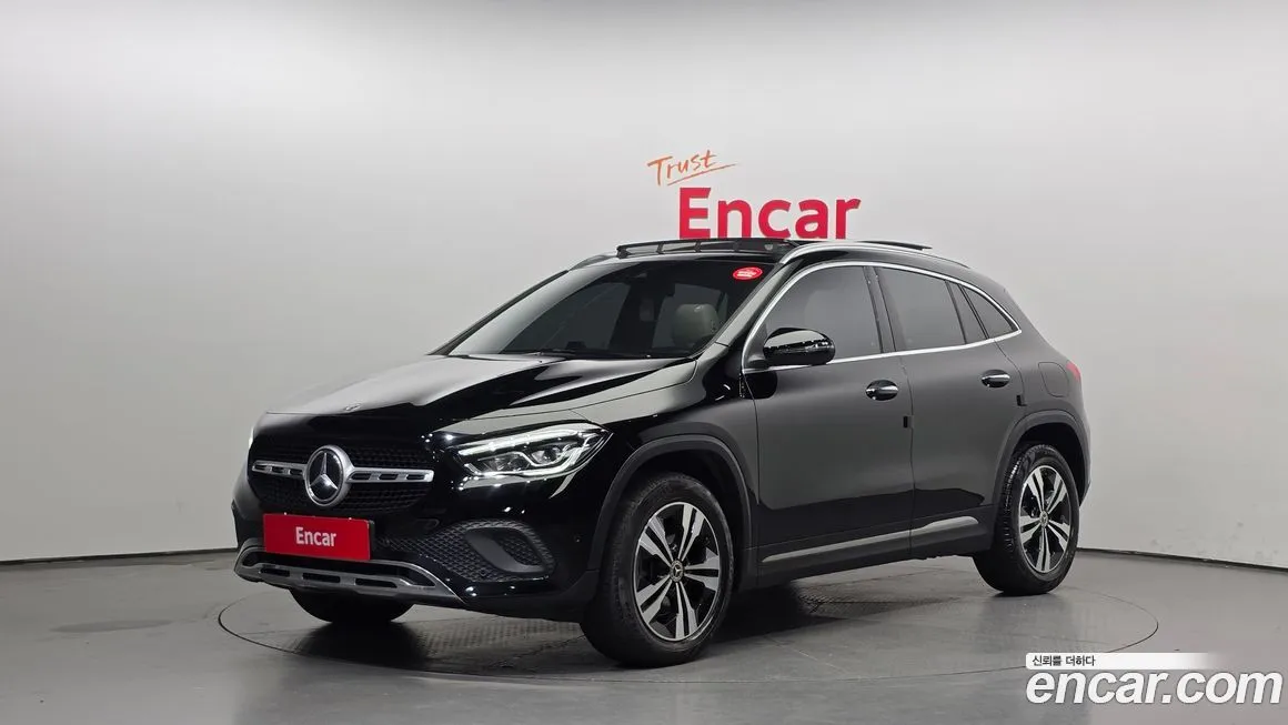 Mercedes-Benz GLA-Class — фото 1