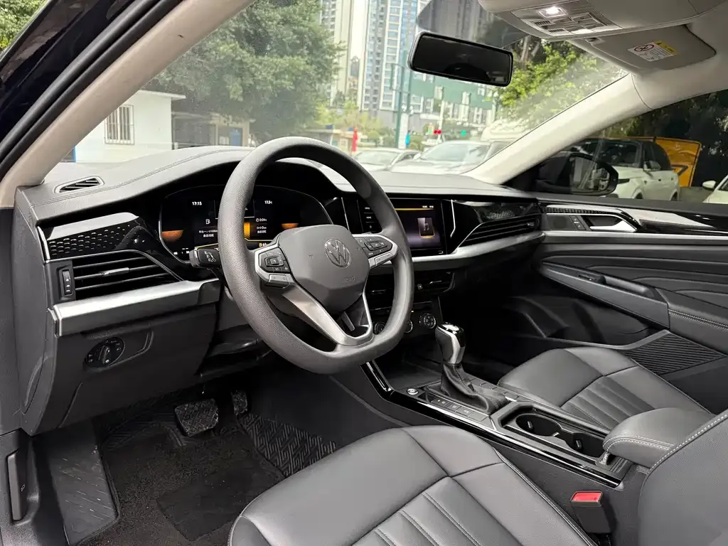 Volkswagen Passat — фото 10