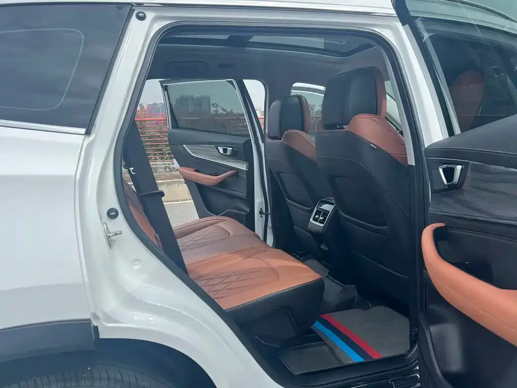 Chery Tiggo 8 PLUS — фото 5