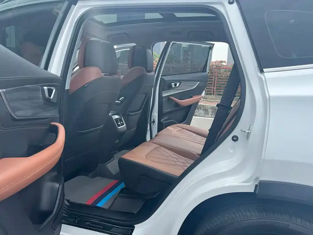 Chery Tiggo 8 PLUS — фото 6