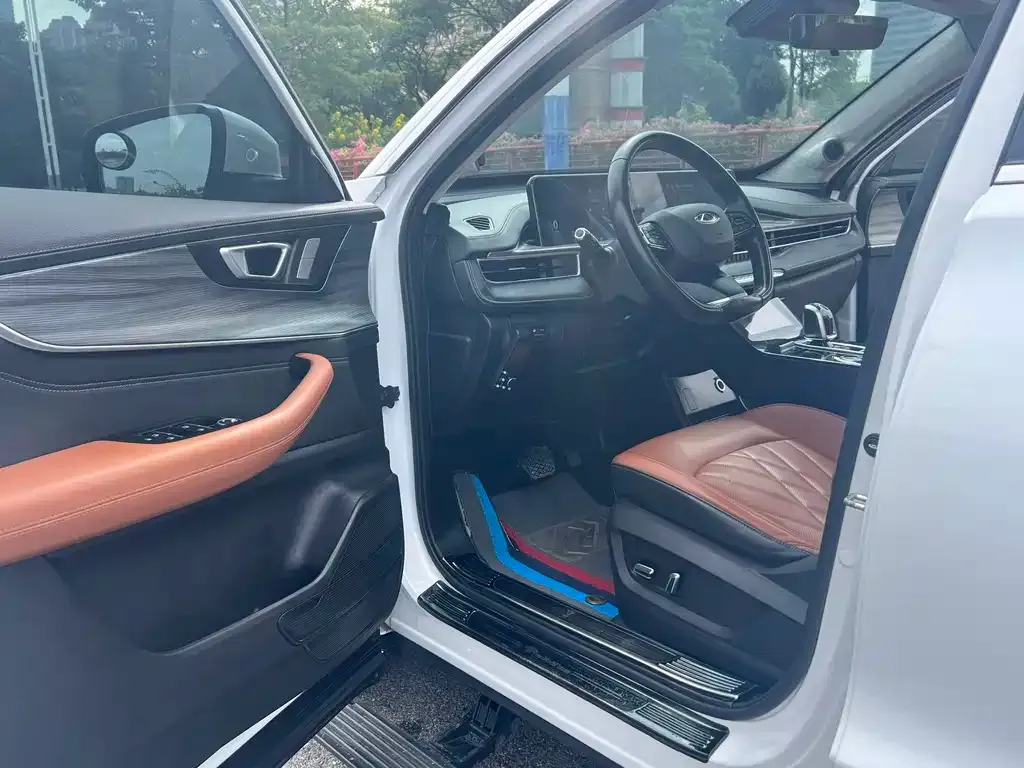 Chery Tiggo 8 PLUS — фото 7