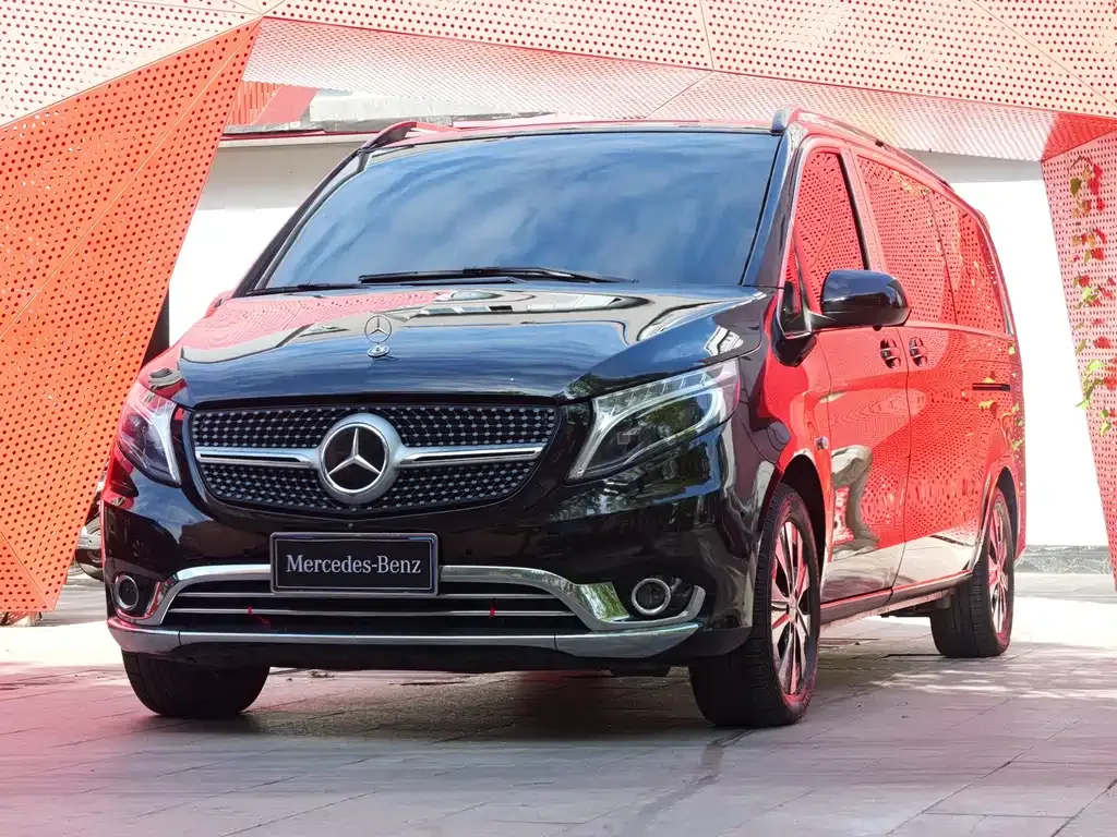 Mercedes-Benz Vito — фото 1