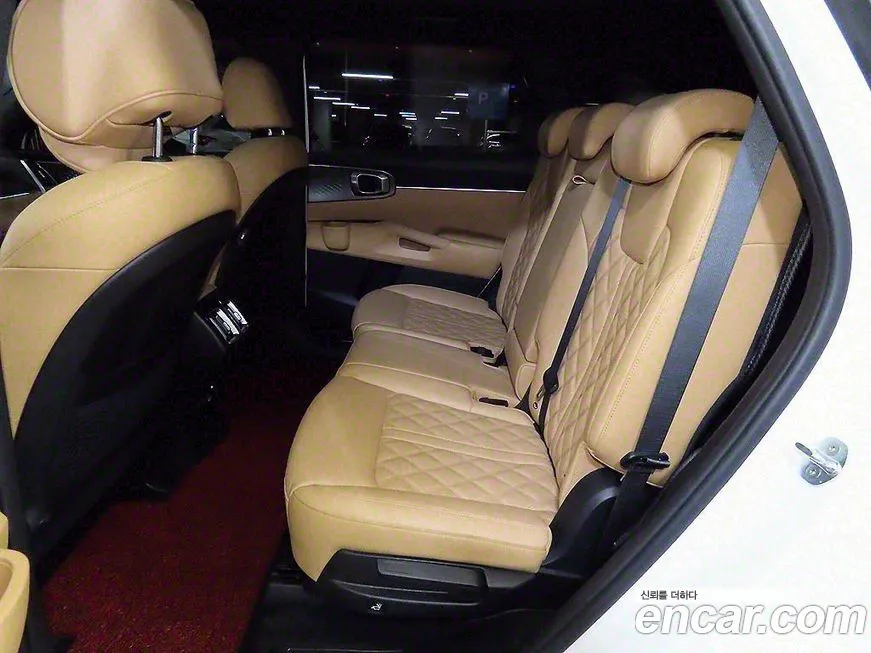Kia Sorento — фото 10