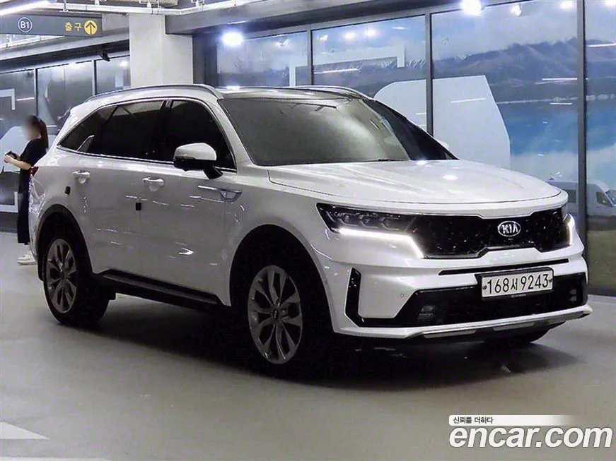 Kia Sorento — фото 3