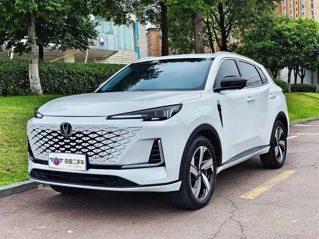 Changan CS55PLUS — фото 1