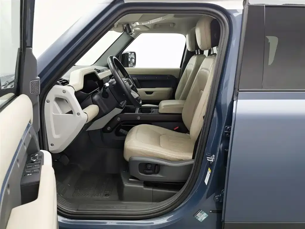Land Rover Defender — фото 10