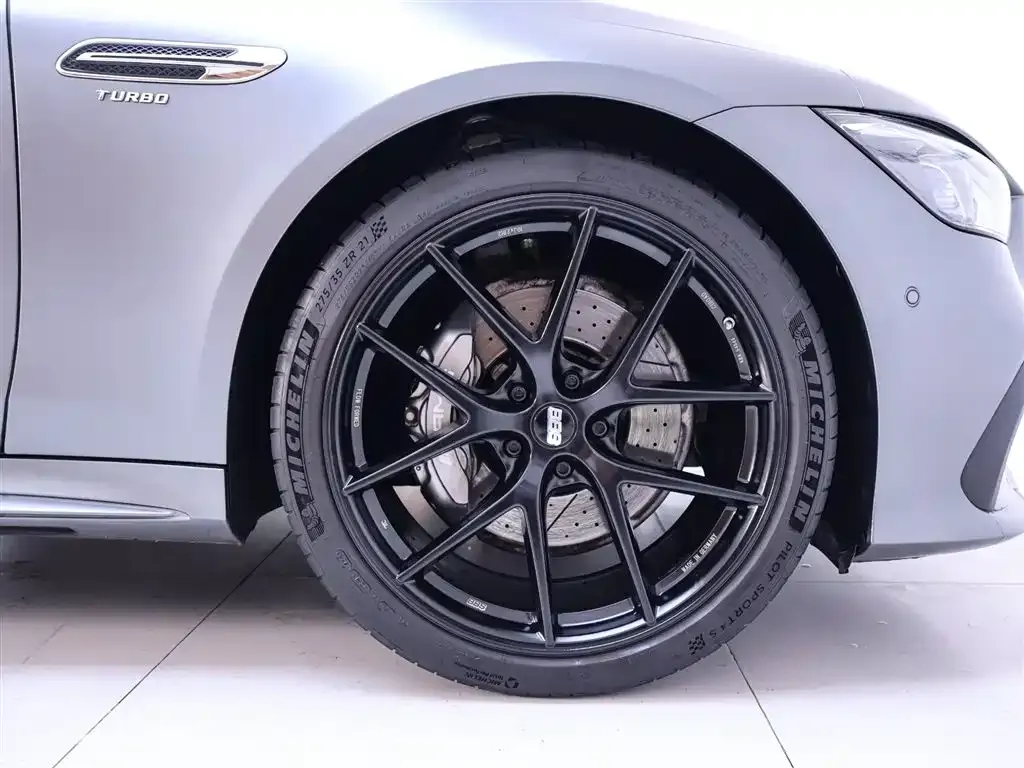 Mercedes-Benz AMG GT — фото 6