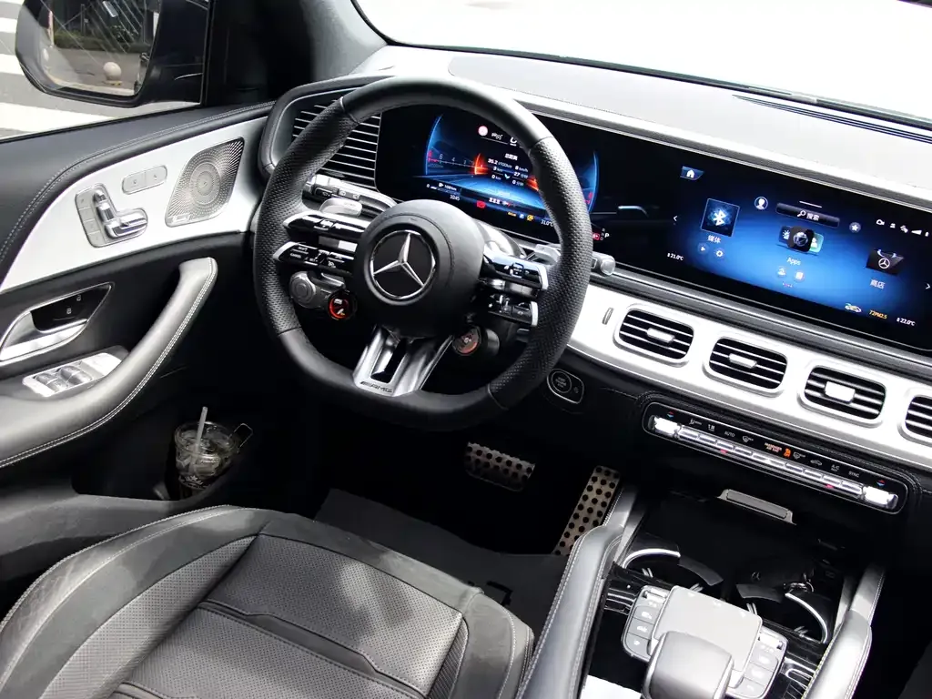 Mercedes-Benz GLE AMG — фото 7