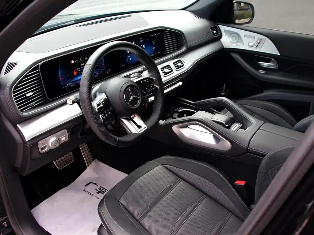 Mercedes-Benz GLE AMG — фото 8