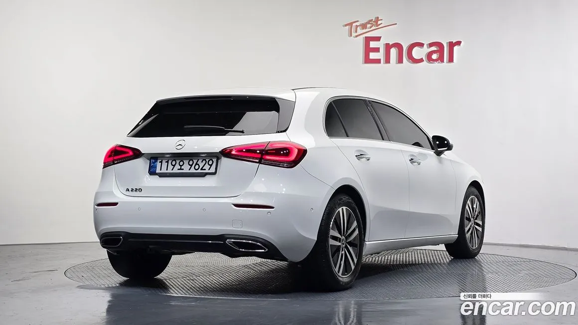 Mercedes-Benz A-Class — фото 2