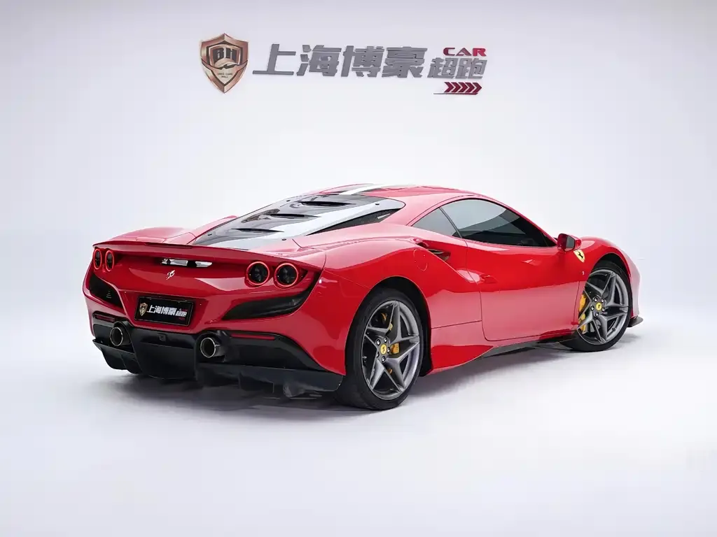 Ferrari F8 — фото 3
