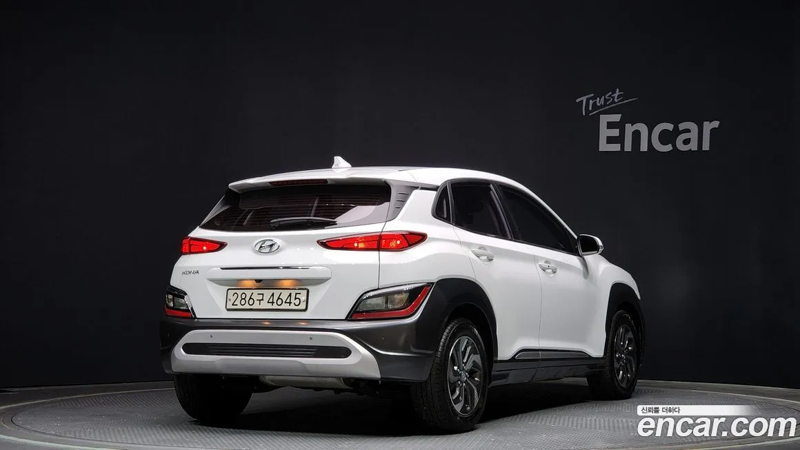 Hyundai Kona — фото 2