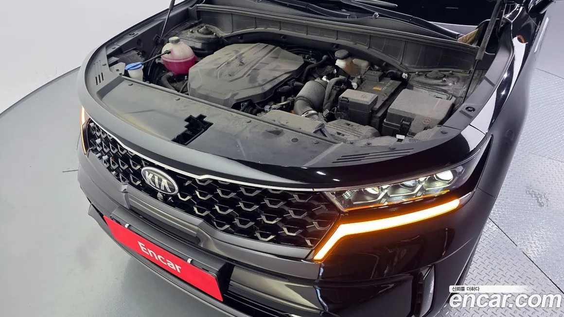 Kia Sorento — фото 6