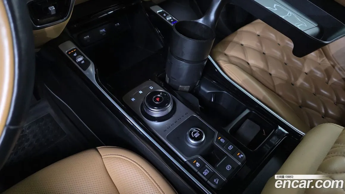 Kia Sorento — фото 9