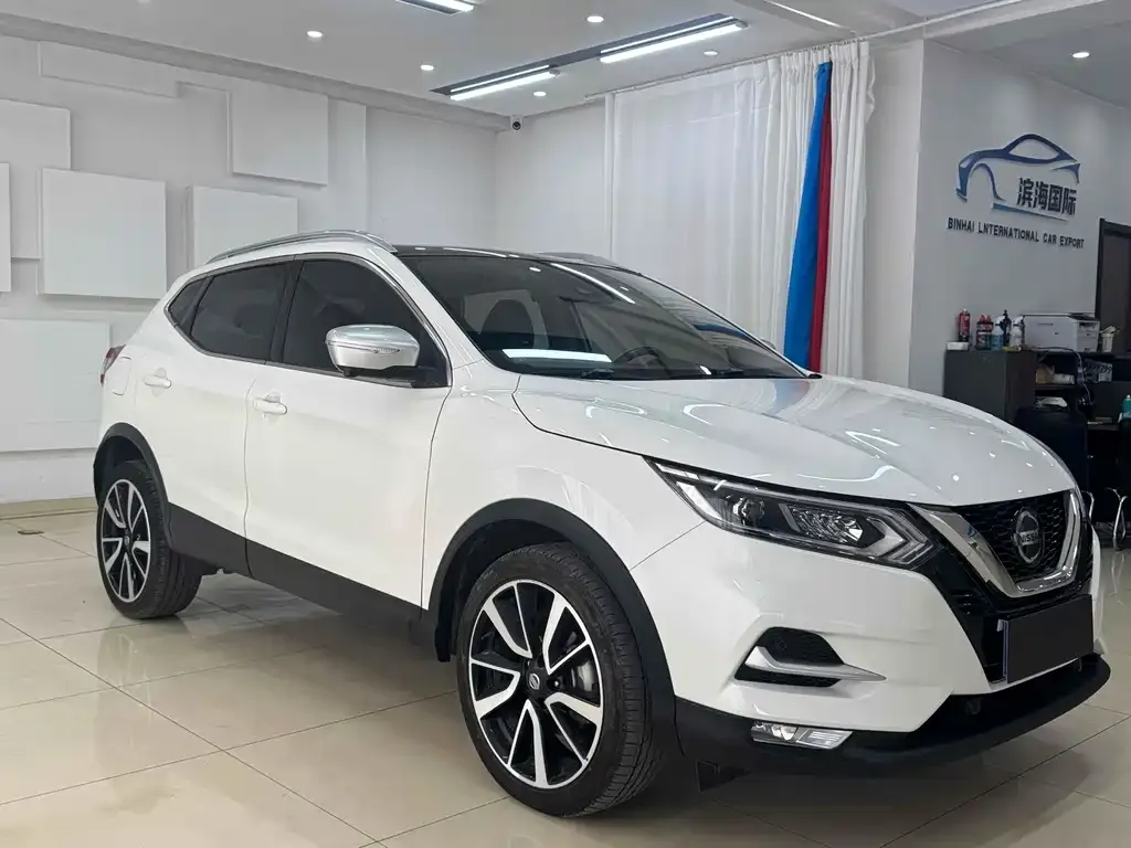 Nissan Qashqai — фото 3