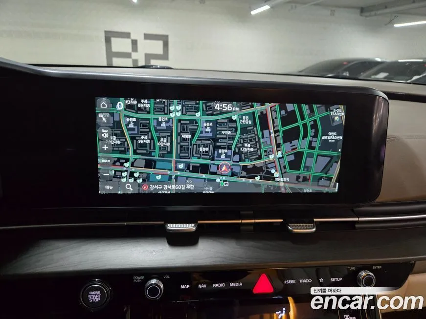 Kia Carnival — фото 10