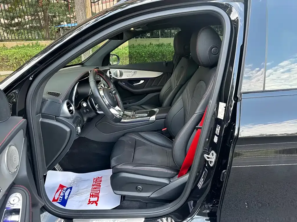 Mercedes-Benz GLC AMG — фото 8