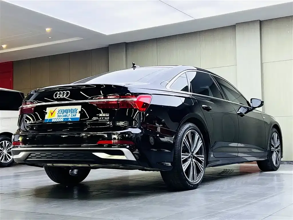 Audi A6L — фото 4