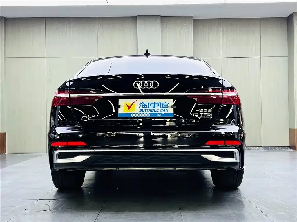 Audi A6L — фото 5