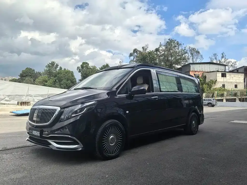 Mercedes-Benz Vito — фото 1