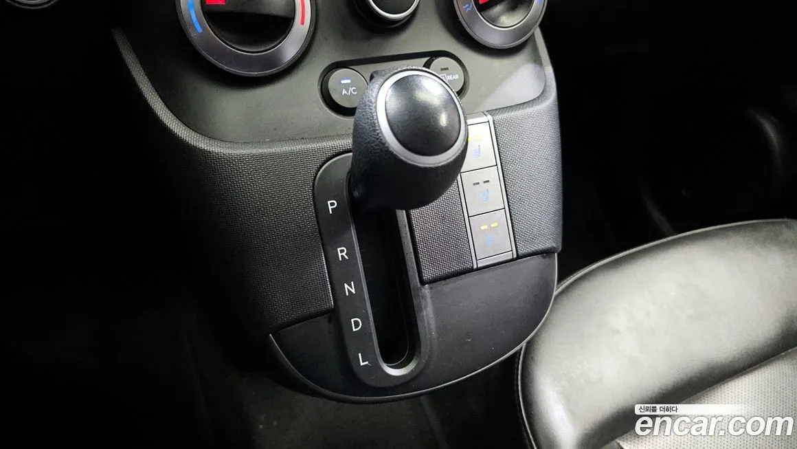 Hyundai Casper — фото 9