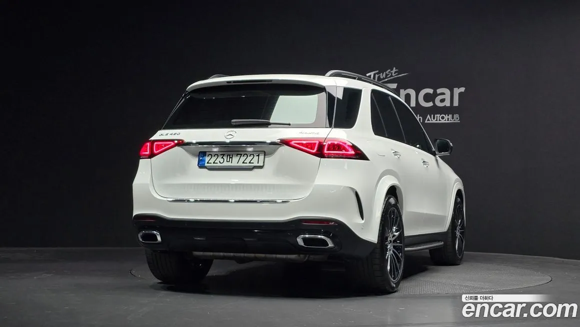 Mercedes-Benz GLE-Class — фото 4