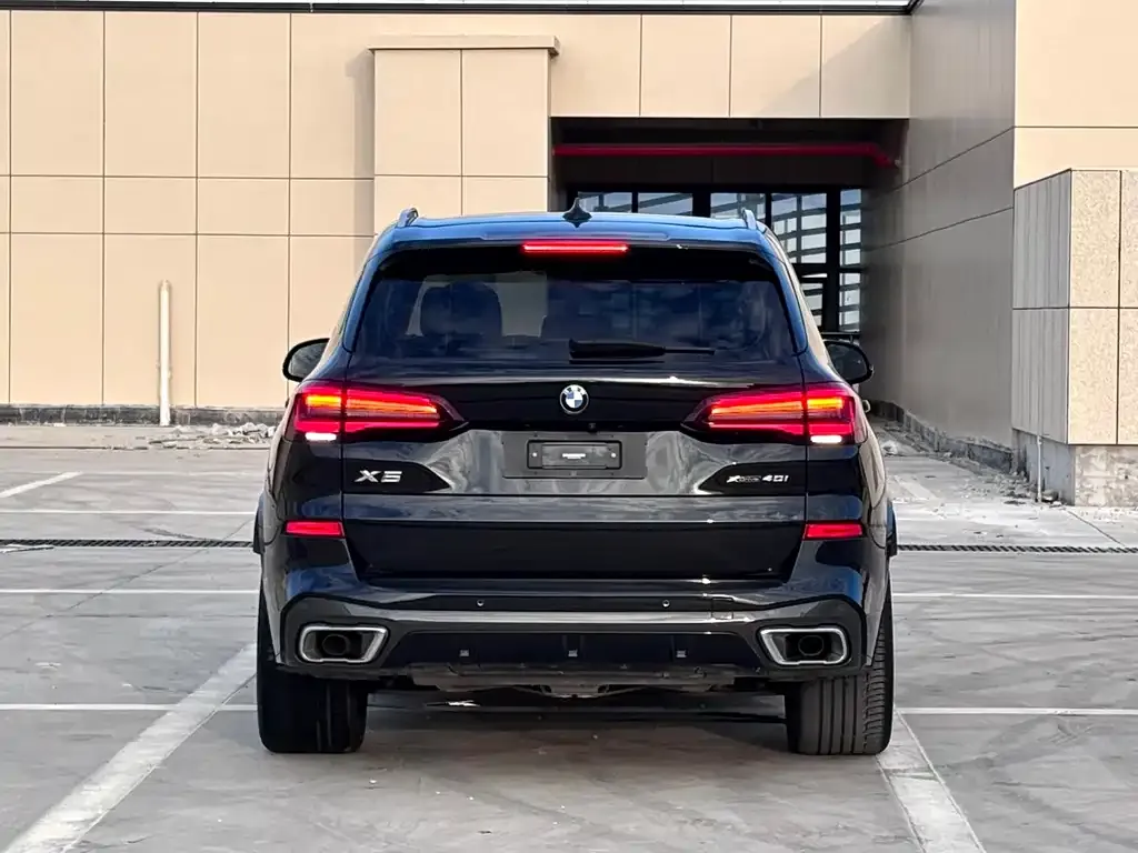 BMW X5 (Import) — фото 7